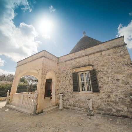 Trulli Della Collina Villa Locorotondo Exterior photo